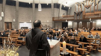 DOŠLI SMO TI, MAJKO DRAGA... U Hrvatskoj katoličkoj misiji Zürich održan susret pod nazivom ‘Post spašava obitelj’