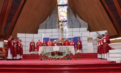 Crkva u Hercegovini bogatija za 8 svećenika