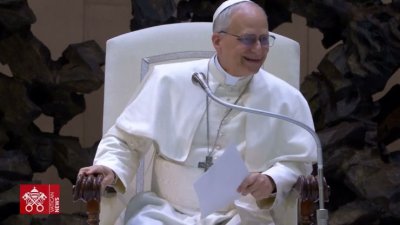 KAKO NOVI PAPA VIDI BUDUĆNOST EUROPE Tri znaka žive vjere: euharistija, milosrđe, mirotvorstvo