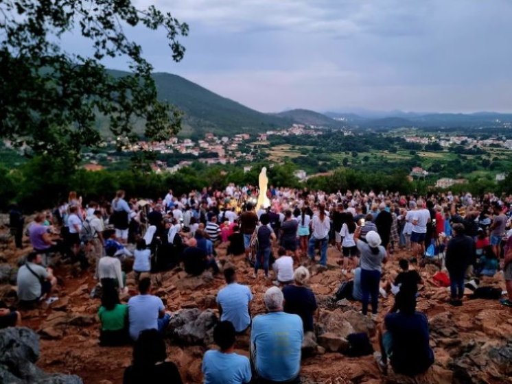 Milosti koje potresaju svijet: Čuda koja se svakodnevno događaju u Međugorju