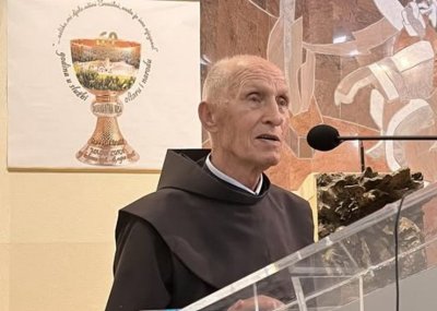 Preminuo je fra Petar Krasić