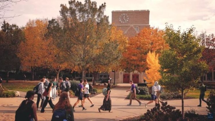 Rekordni broj studenata na Sveučilištu Notre Dame u SAD-u postat će na Uskrs katolici