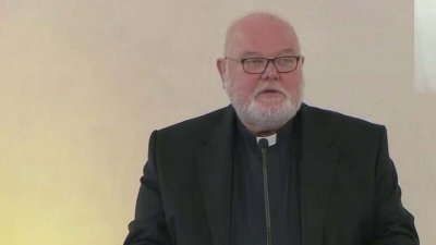 Kardinal Marx obvezuje svećenike da omoguće obrede blagoslova homoseksualaca