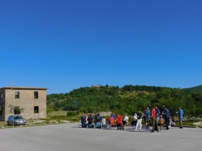 SVJEDOČANSTVA IZ BUDIMIRA KOD TRILJA: Dječak koji godinama nije mogao govoriti danas je dobro, a glazbenik svjedoči o ozdravljenju od dva zloćudna tumora