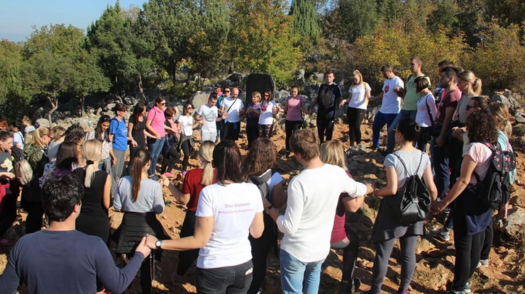 molitvena-zajednica-srce-isusovo-u-medugorju-2019_01.jpg