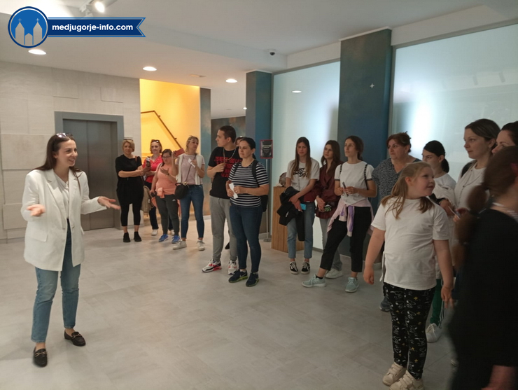 djeca siroki brijeg 5